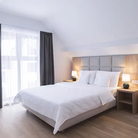 Aparthotel Green Apartments